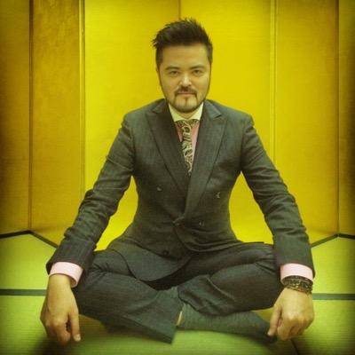 nirainari's profile picture. 沖縄を拠点にファッションを主軸にLEQUIOというブランドでデザインの活動中。
