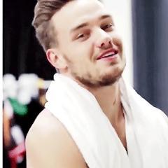 1lockscreend's profile picture. ❁ rt if you want and i will dm it to you. ❁          ❁ please, tweet me your requests, it's not always that I can read the dms. ❁