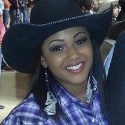chelsherlaine Profile Picture