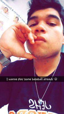 Jayy_tee2's profile picture. Jaguar 'Senior 2015 
Varsity Baseball ⚾⚾
Music is the best