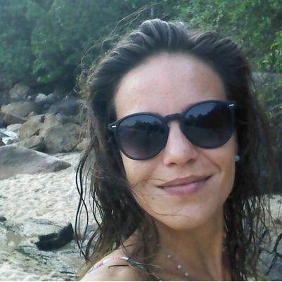 Atriz, ansiosa, intensa, carioca e sagitariana