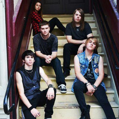 F_RBand's profile picture. Trying to bring back the talent in music! Follow us! @TrystanGrisham @FR_zg96 @BohnenkampZach