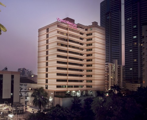 Conveniently located in a quiet lane just off bustling Sukhumvit Road,Grand Mercure Park Avenue is a 4 star hotel.