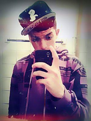 me add tmb no facebook https://t.co/qoCNii2X