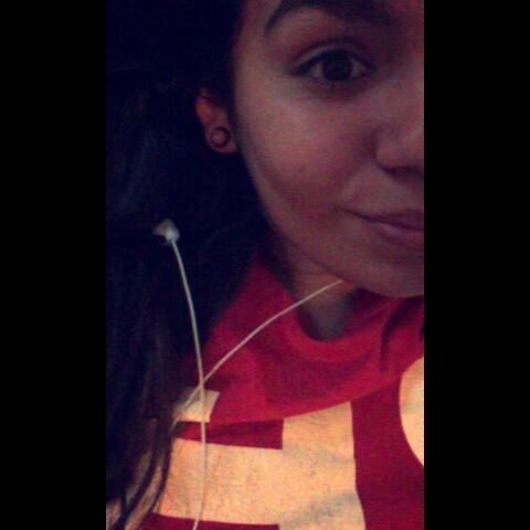 linta_bucks's profile picture. Beauty Junkie