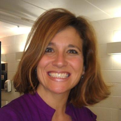 jewelscha's profile picture. 