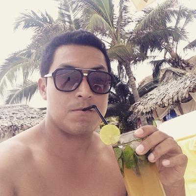 alegre romantico apasionado amante del cine, las caminatas x la playa y el campo, buen amigo consejero q vivo al maximo dia con dia