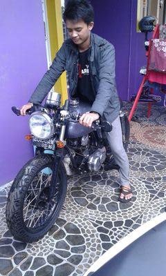 PrasastyoOgi's profile picture. berjuang dan semangat untuk sampai hembusan nafas terakhir@omell