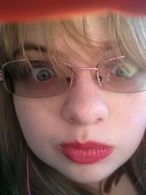 AshWatters's profile picture. Sophomore at MCHS ~ Simmer ~ Part of Bella Voce ~ Alto ~ Lover of good musicals ~ Failure