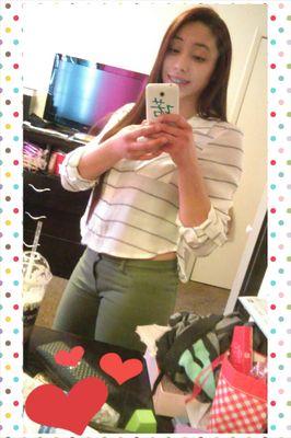 hi, im angelica 17, Junior , Granger High , Decemeber baby (; follow me on instagram doe @sassy_turtle22 (: