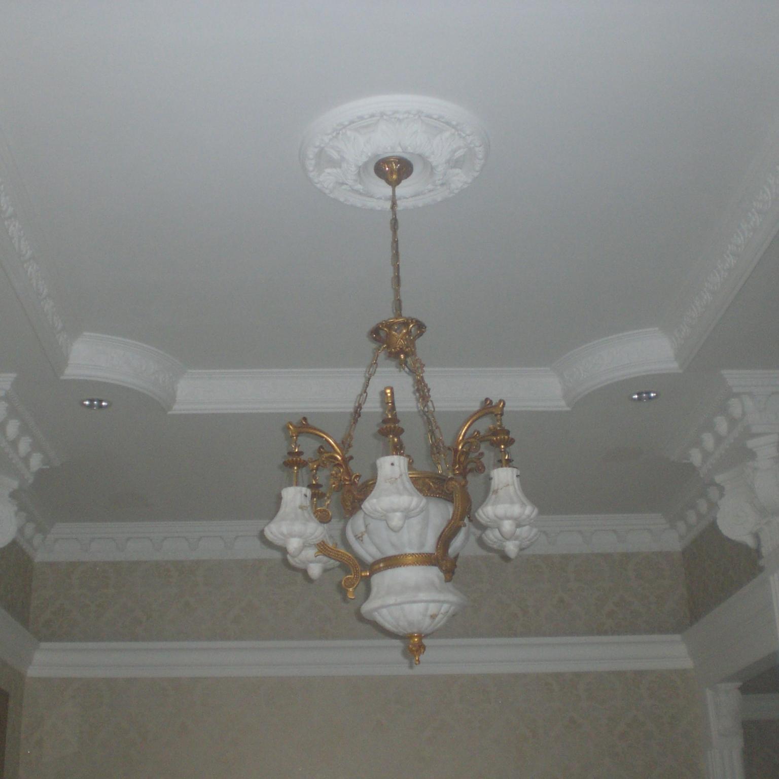 Contractor, Konsultan, Pemasangan, & Suplier :
Gypsum Designs & Speciality, Truss/Rangka Baja, Kuda Kuda Atap, Aluminium & Kaca, Art Recorative Painting.