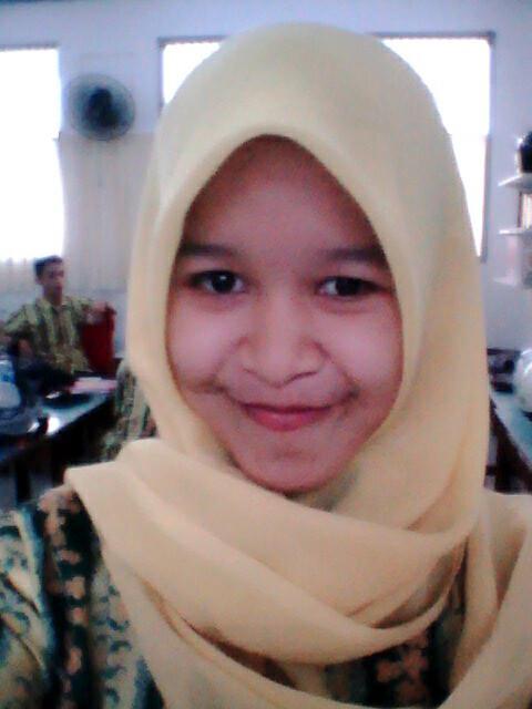 Path : Merry putri mascia
  Ig: Merryputrimascia