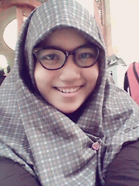 octaratnas's profile picture. New account, twitter lama rusak @octartnsr