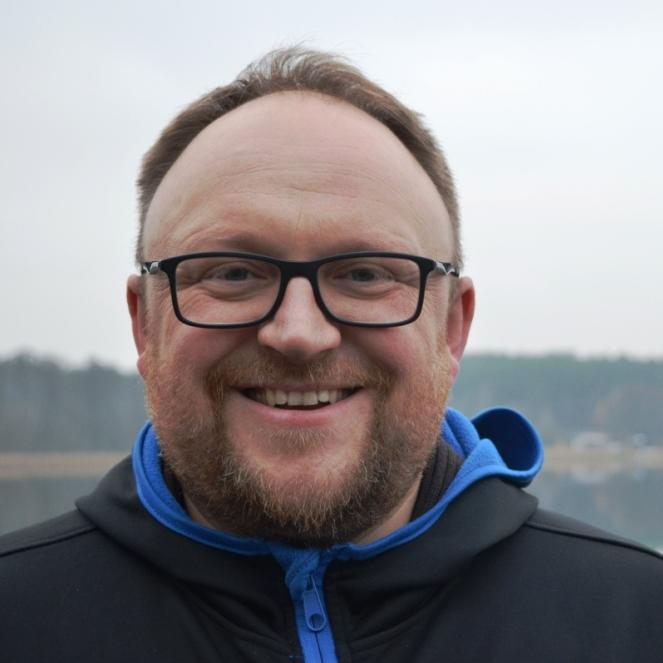 Jestem socjologiem, statystykiem, analitykiem. Pracuję na @UMK_Torun oraz Polasik-Research.