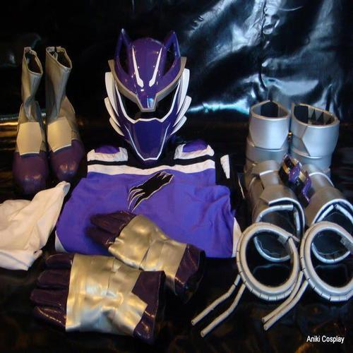 me & my little sister are getting the violet jf  white & yellow suits in a couple months its  gonna be so cool sister's account is @CosplayMMWhite