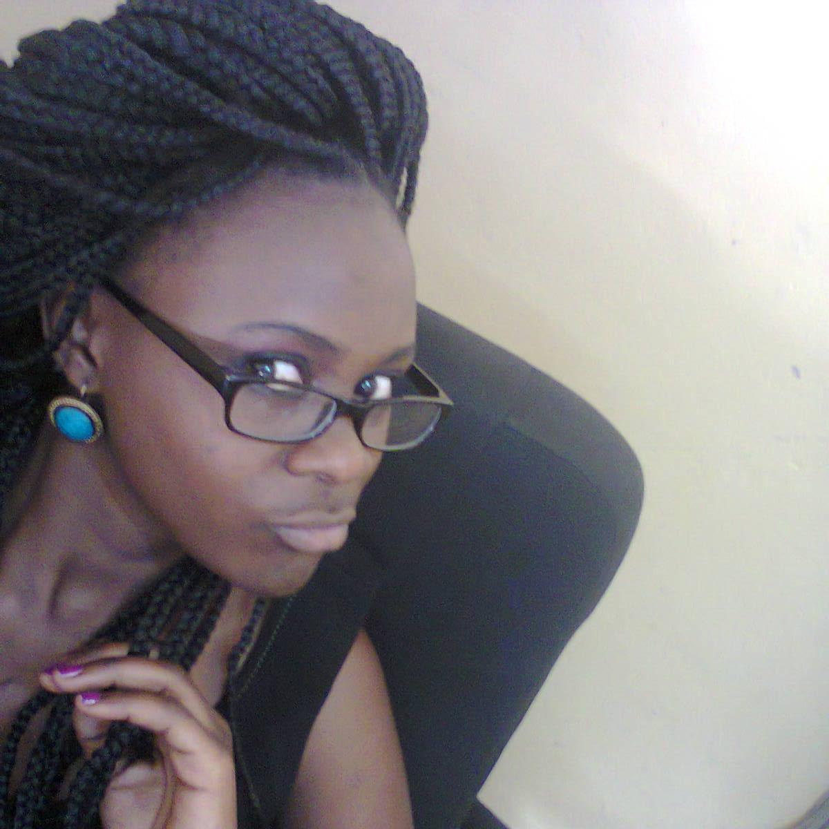 zoe_melu's profile picture. 