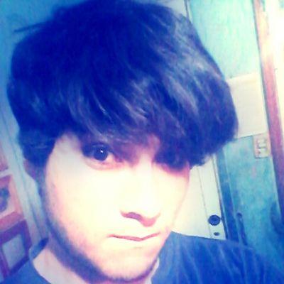 I love hardcore and I love michael jackson is my idol I'm weird but I do not care I'm happy as I am