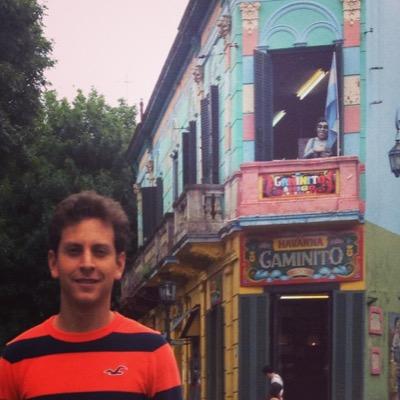 Apasionado por las tecnologías que están cambiando al mundo, Fan de las improluchas, columnista de Forbes https://t.co/bRhZkOEVRb