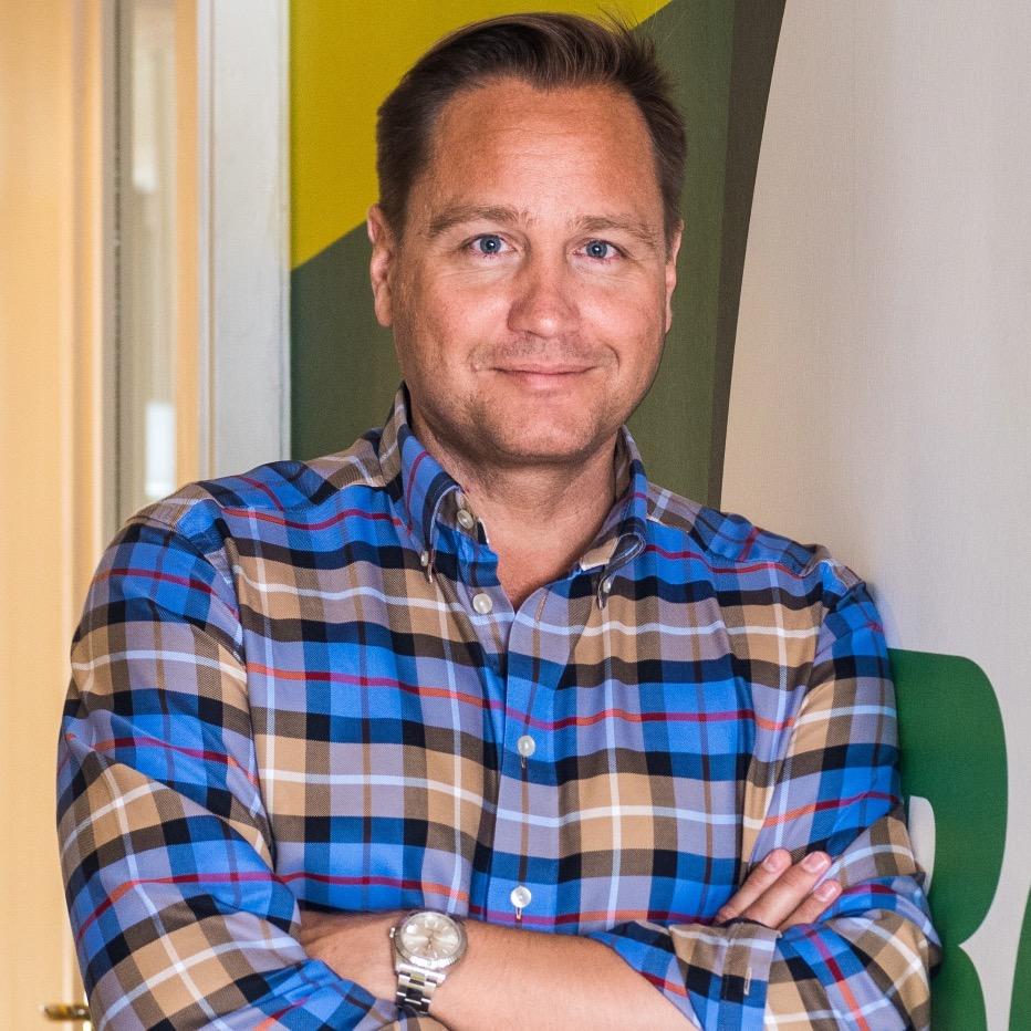 Digital immigrant #entreprenör #affärsmodellering Board member @Rg19norden #xllnc #communication #art #explorer