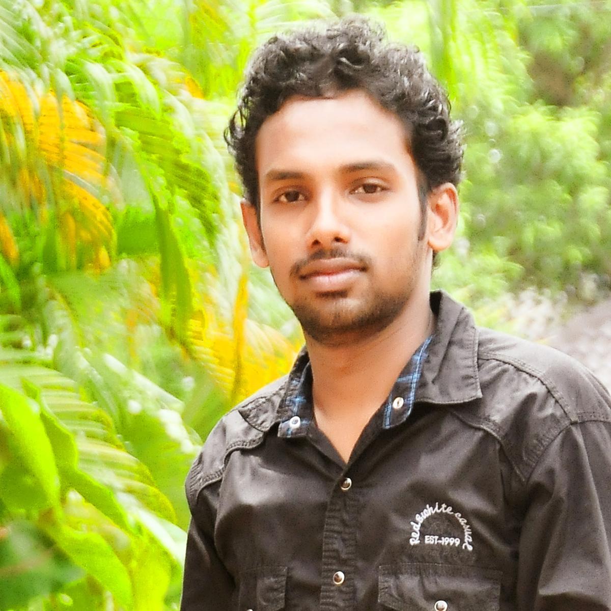 Interior & Exterior Designer