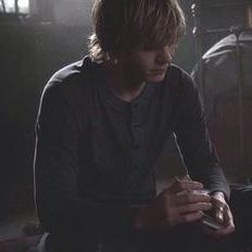 I'll wait forever, if I have to, I don't want you hating me //@AvengerRocket owns my heart //