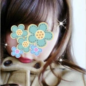 あゆなです♡アイドル目指して頑張ってまぁす(*´ω｀*)　応援してくれたら嬉しぃデス♪ヨロシクお願ぃしまぁす(ﾉ´∀｀*)