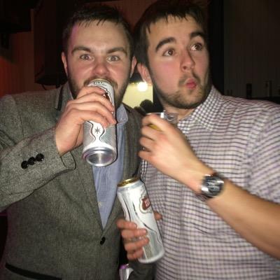 crisdean_boy's profile picture. study at Sabhal Mòr Ostaig doing a media course
I play the Great Highland Bagpipes with Hò-rò along with the whistle and bodhran :)