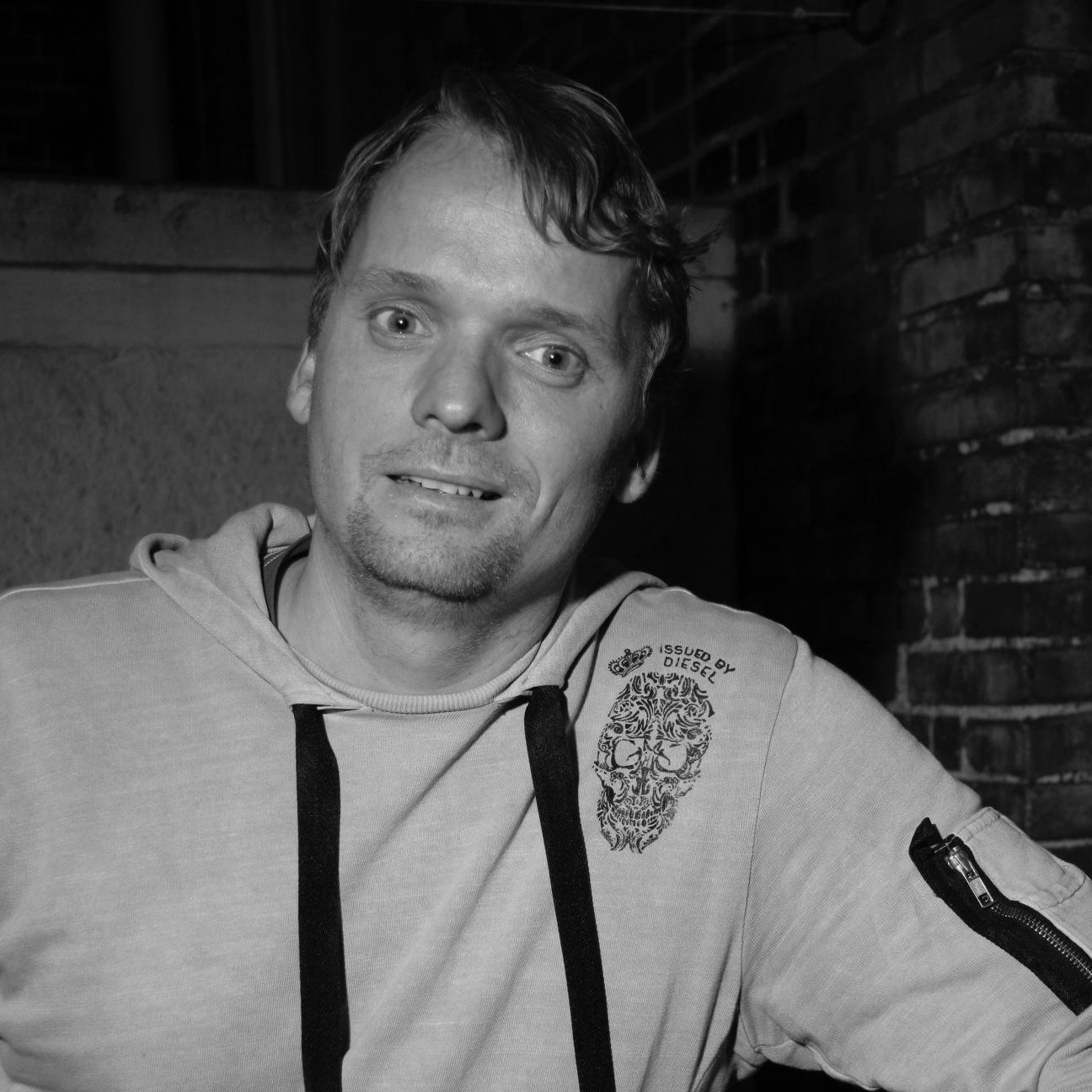 Freelance journalist indenfor kulturområdet, skriver især om musik. RT ikke nødvendigvis lig med enig. Mail: sfmichelsen@gmail.com, tlf.: 20552820
