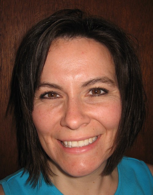 Lover of Jesus Christ, married to an amazing man, mother to three wonderful boys and  three beautiful girls, seeking to share God's blessings with others
