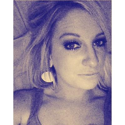 i've got a gypsy soul to blame & i was born for leavin'.  // instagram: hiiiiilx