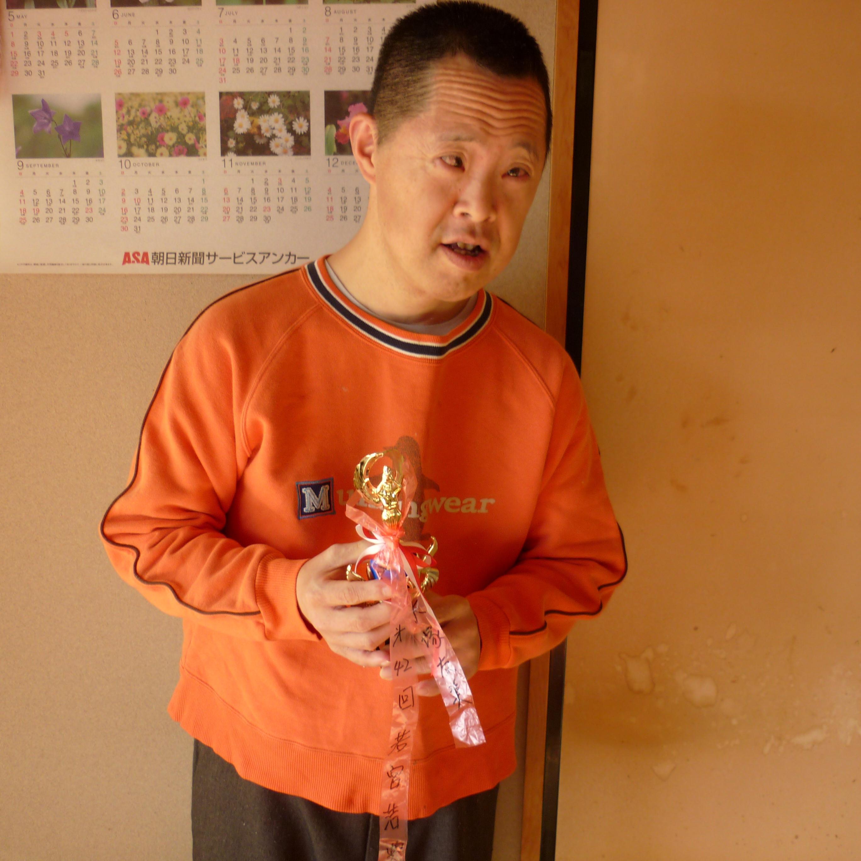 hiribaba2's profile picture. 57歳を迎えます。大勢の皆様のお陰と感謝しています！！　現在の高齢ダウン症が卒業とのこれから、どう生きてゆけばのアドバイスはして頂けなく、普通の高齢の方と同じ病院に行くようとのことと専門の先生のアドバイスでした。ご存知のお方はお願い申します。。親子頑張ります！！