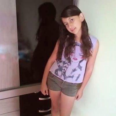 sigam no instragram @LARISSA_MAIA_TEMPESTER     Sigo todos de.voltA