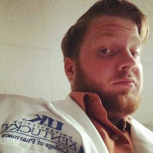 Student at the University of Kentucky College of Pharmacy, part time twitter philosopher #BBN