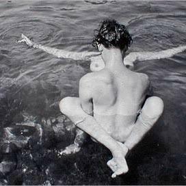 100interets's profile picture. 