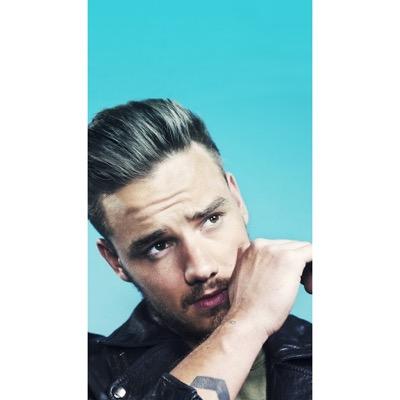 follow @VintxgeStyles_ bc she gave you a free follow