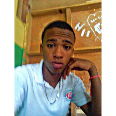 Active I always like to party meet many friends and live life to the fullest and you follow me in brow has been living life