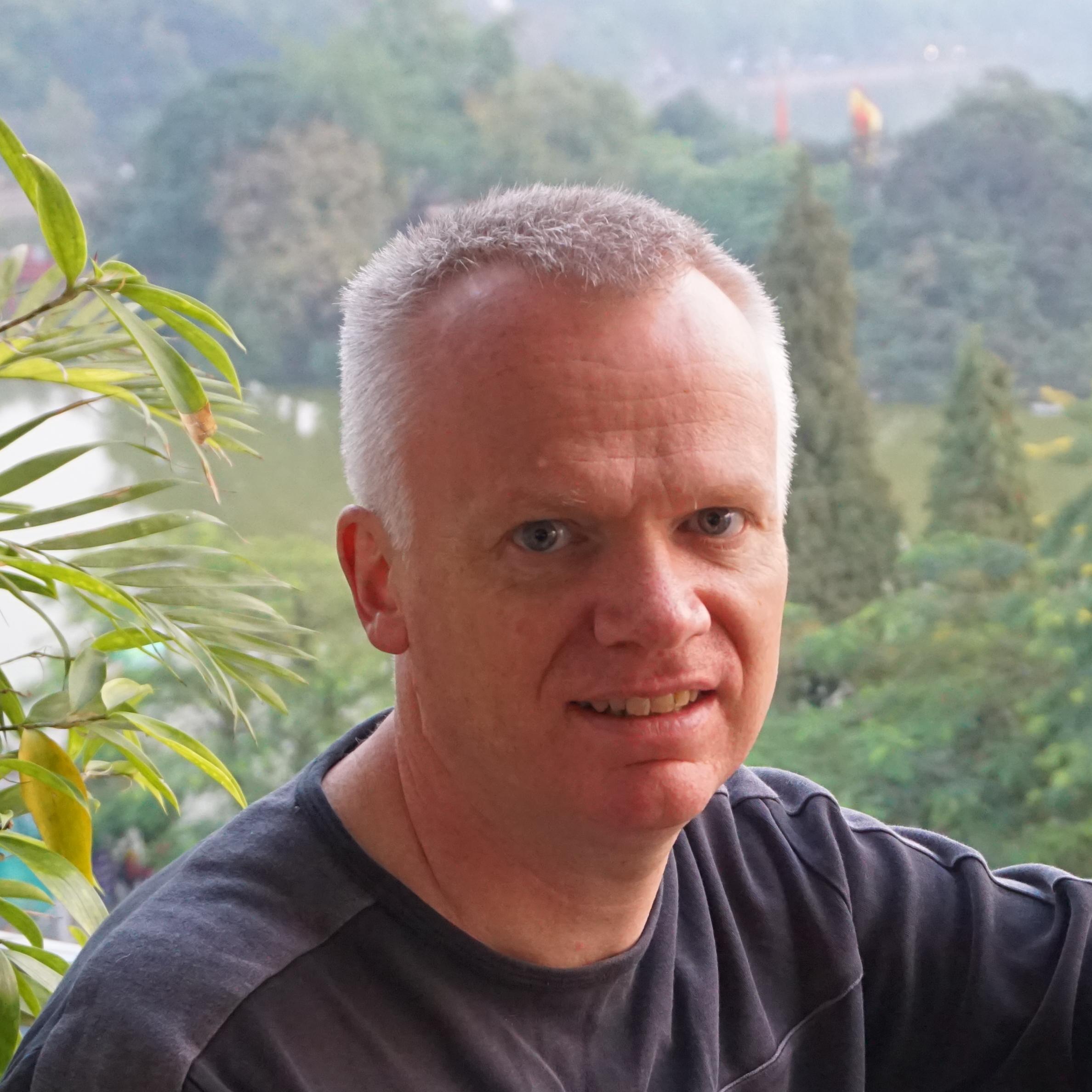 Teacher of Science & Open University Associate Lecturer
Formerly worked in Science Research.