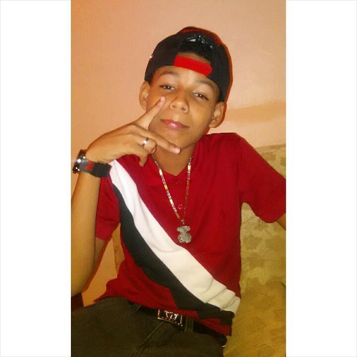 Name ------〉Saul Rodriguez                            #LeidyBiebers  #Ashley Ctrl