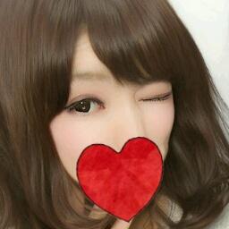 ymhk_strawberry Profile Picture