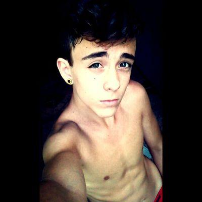 Não importa como seja, viva na vibe mais pft ...✌

snap:~ gabriel5_silva
wpp: ~~~992427837