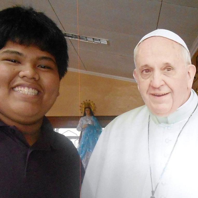 IamAinArt's profile picture. Hi. My name is Ain. I am 16 years old.