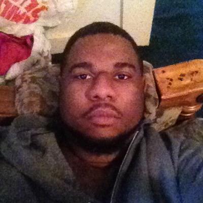 Wat it do this ur Boy Monwell AKA Monweezy im 24 years old i live in Shelbyville.... My favorite Tv show is Sports, Bet, HavesnHasnot.....