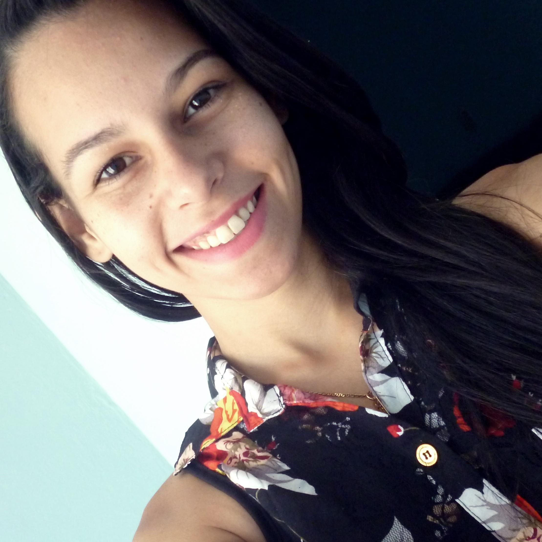 E é com você que eu dou os melhores sorrisos. #Henrique