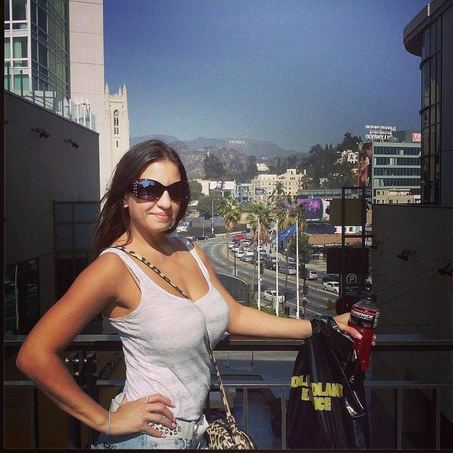 thisismichell3's profile picture. #WebDesign #DigitalMarketing #SEO #PressReleases #Reviews   Never look back, you're not going that way