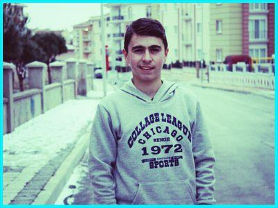 Pevillll's profile picture. T-Rap  TCAL Beşiktaş 15