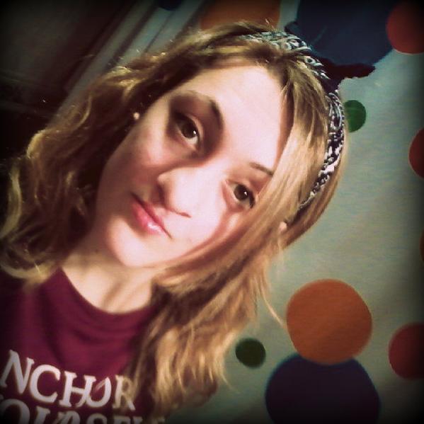 AlbaUson's profile picture. Indomesticable; amante de la tinta, la música y los piercings. CARPE DIEM