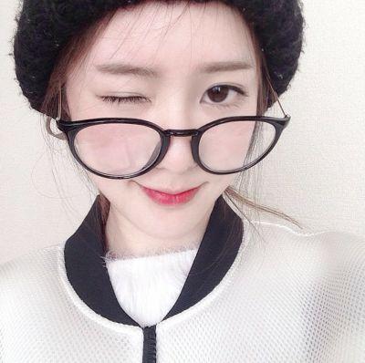 K_popLife4ever's profile picture. no matter how difficult and hard something is, i'll always smile like and idiot .