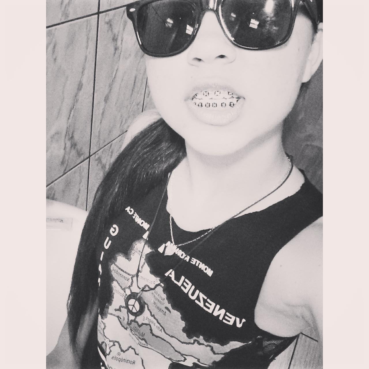Reggae, rock, rap *o*