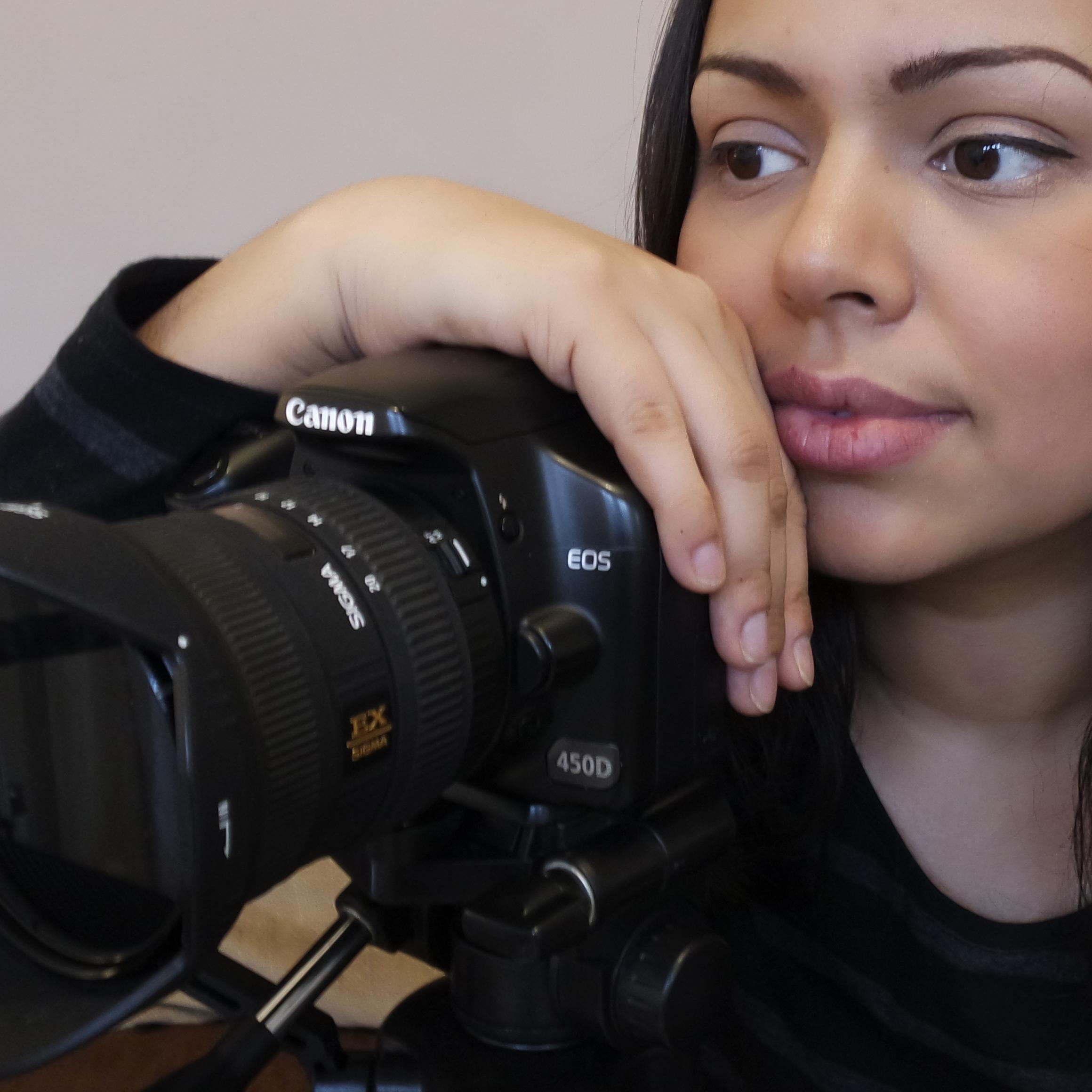 Kulthum Sattar is a Photographer specialising in Architect, Travel, Landscapes and mummy blogger of two