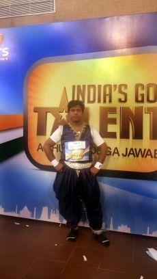 ecef96da0125477's profile picture. 